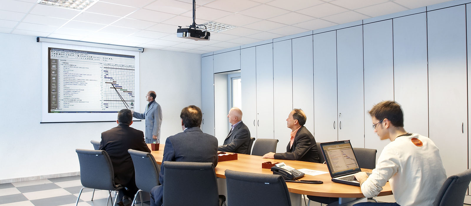 CAM costruzione attrezzature meccaniche